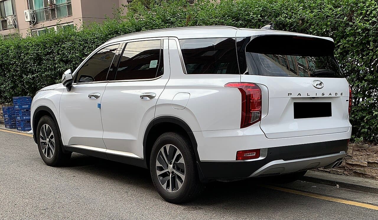 Hyundai Palisade Calligraphy, rear view